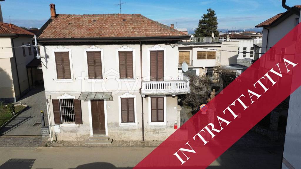 casa indipendente in vendita a Meda