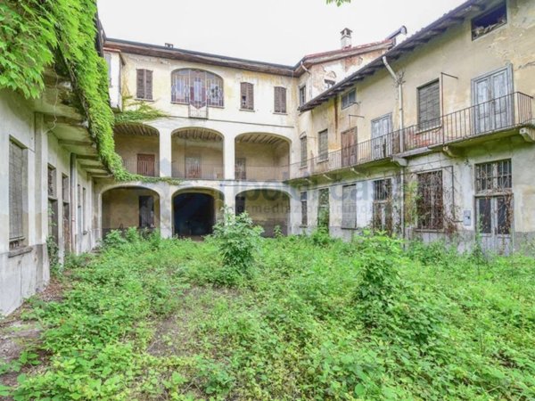 casa indipendente in vendita a Meda