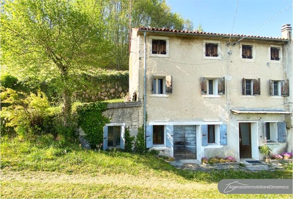 casa indipendente in vendita a Meda