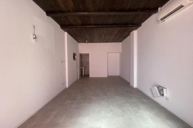 negozio in vendita a Meda