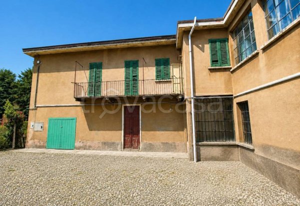 casa indipendente in vendita a Meda