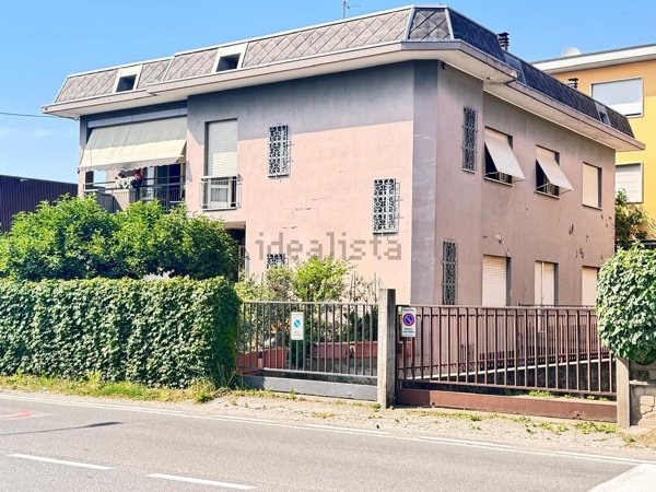 casa indipendente in vendita a Meda