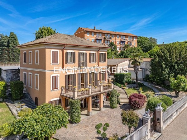 casa indipendente in vendita a Meda