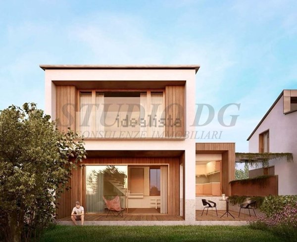 casa indipendente in vendita a Meda