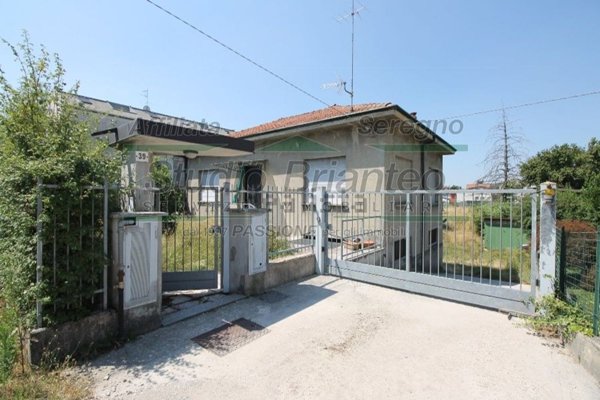 casa indipendente in vendita a Meda