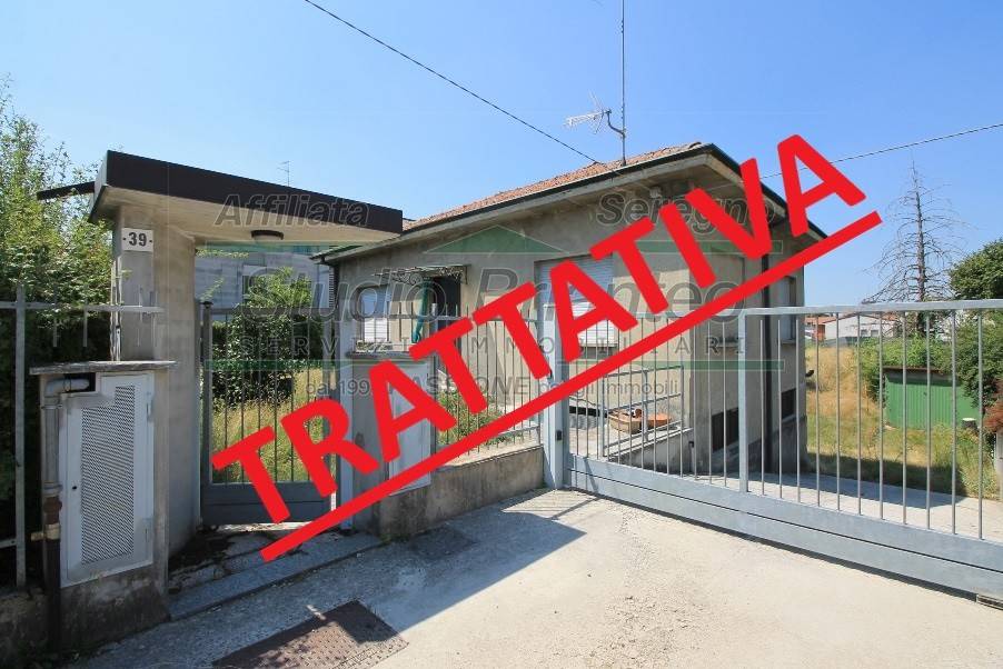 casa indipendente in vendita a Meda