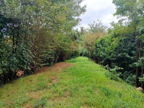 terreno agricolo in vendita a Meda