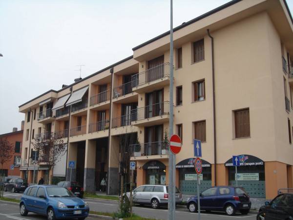 box auto in vendita a Meda