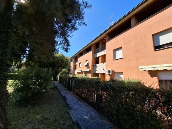 casa indipendente in vendita a Meda