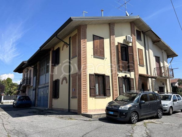 appartamento in vendita a Mezzago
