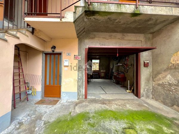 appartamento in vendita a Mezzago