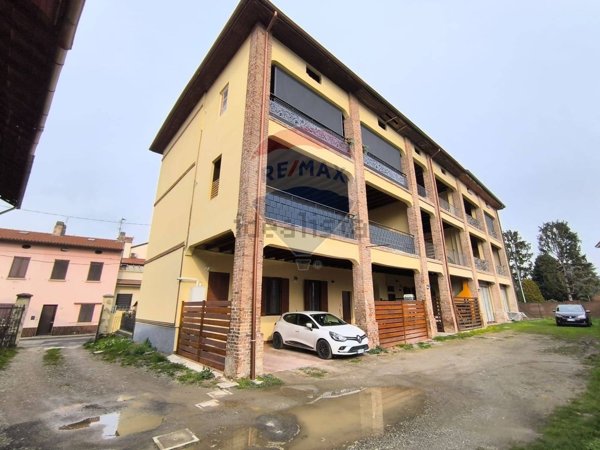 appartamento in vendita a Mezzago
