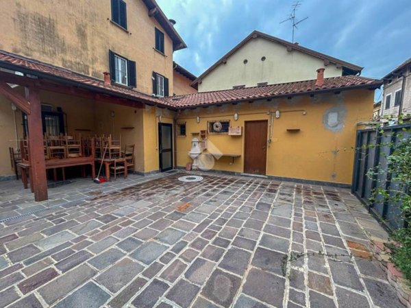 appartamento in vendita a Mezzago