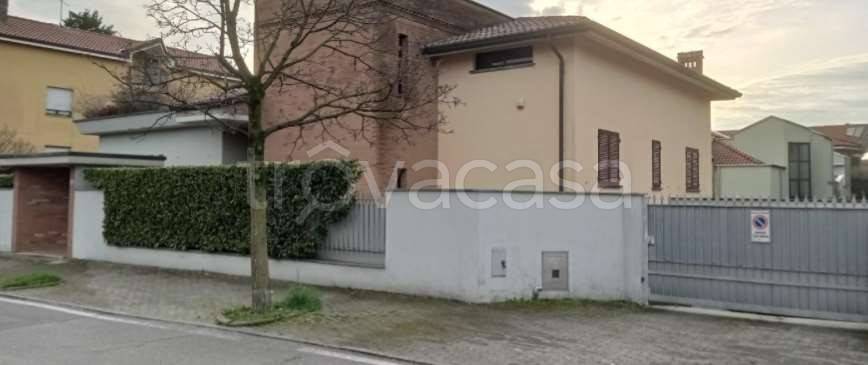 appartamento in vendita a Mezzago