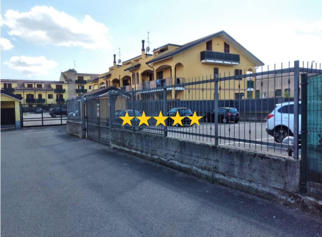 appartamento in vendita a Mezzago