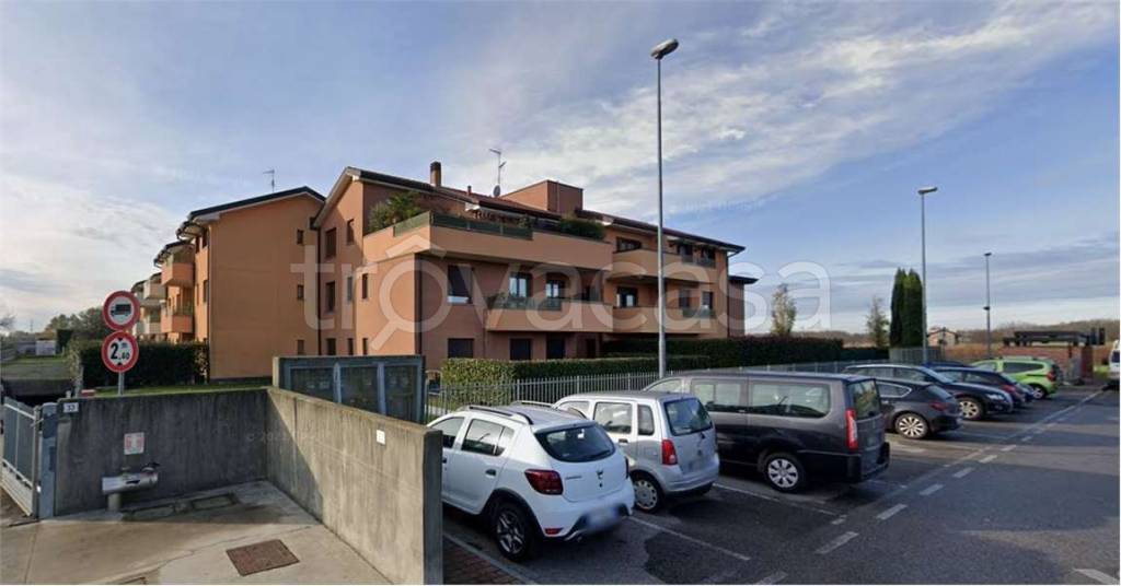 appartamento in vendita a Mezzago