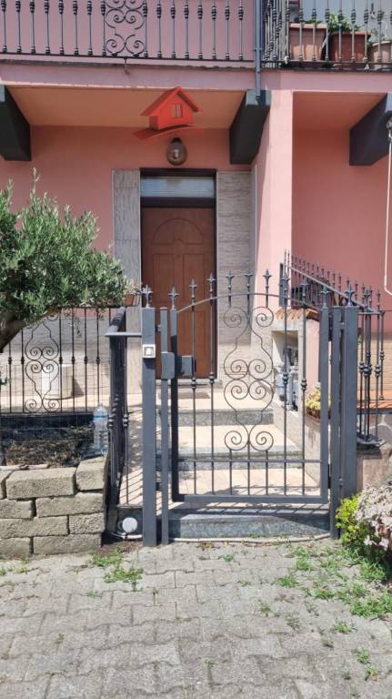 casa indipendente in vendita a Mezzago