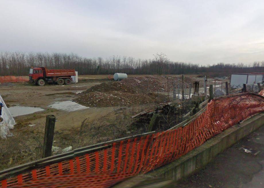 terreno edificabile in vendita a Mezzago