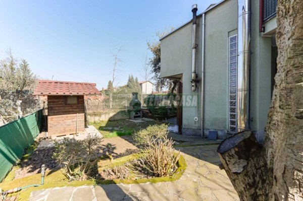 casa indipendente in vendita a Mezzago