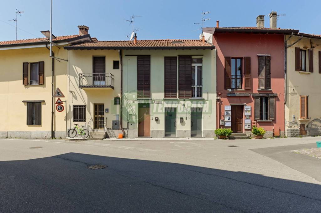 appartamento in vendita a Mezzago