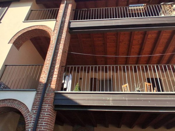 appartamento in vendita a Mezzago