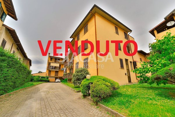 appartamento in vendita a Mezzago