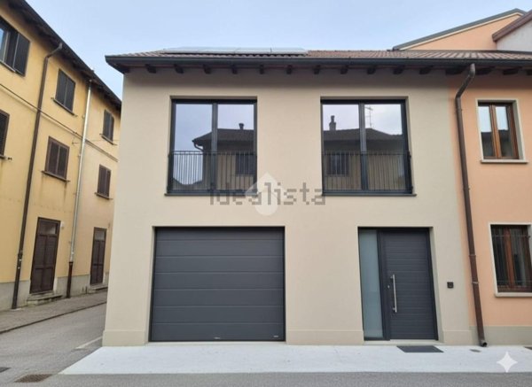 appartamento in vendita a Mezzago