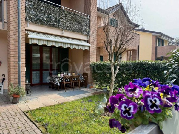 appartamento in vendita a Mezzago