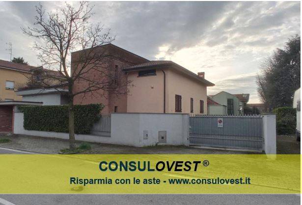 casa indipendente in vendita a Mezzago