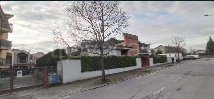 casa indipendente in vendita a Mezzago