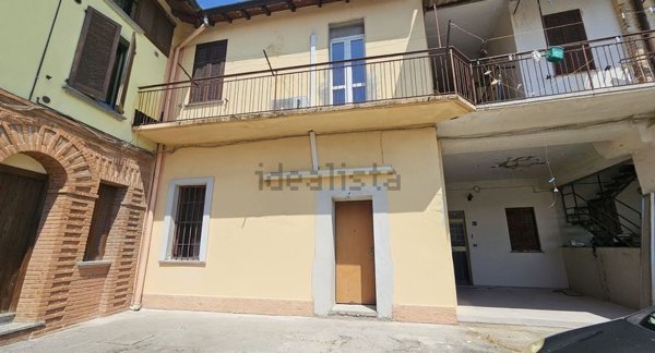 appartamento in vendita a Mezzago