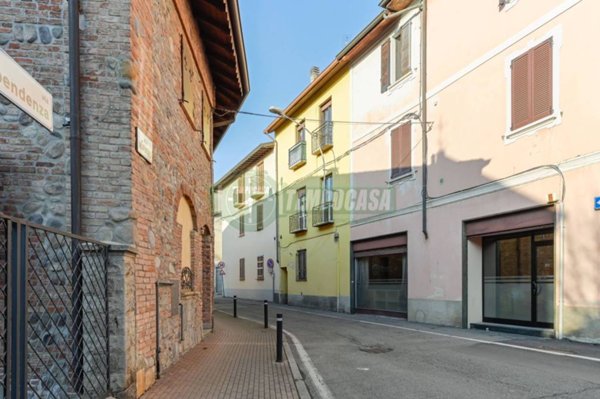 appartamento in vendita a Mezzago