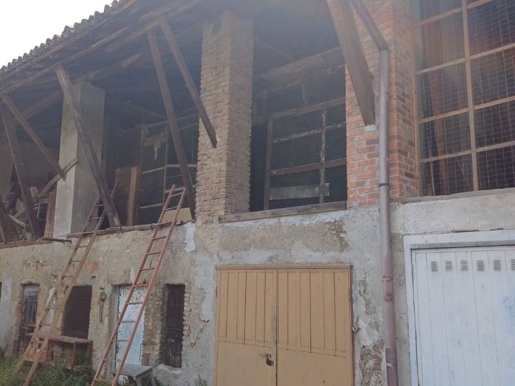 casa indipendente in vendita a Mezzago