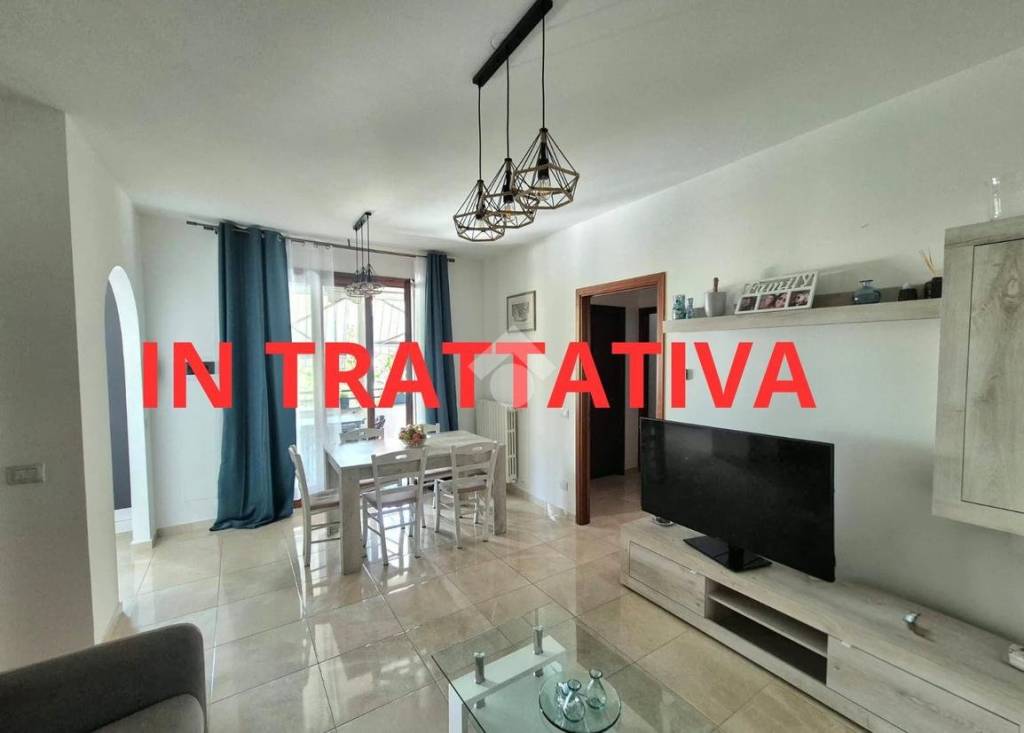 appartamento in vendita a Mezzago in zona Cascina Orobona