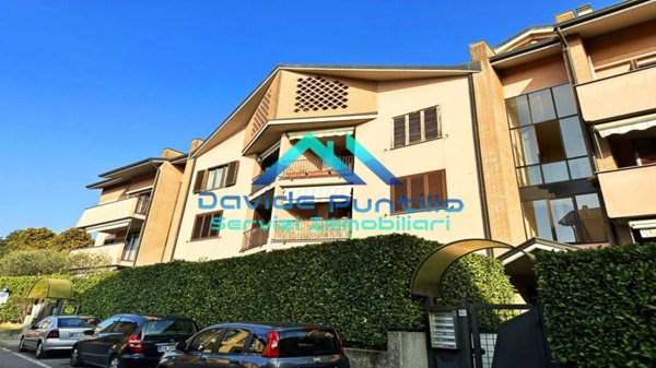 appartamento in vendita a Mezzago in zona Cascina Orobona