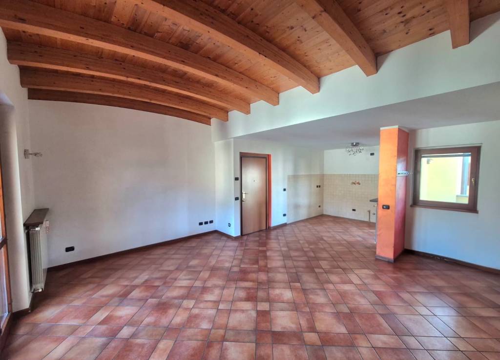 appartamento in vendita a Mezzago in zona Cascina Orobona