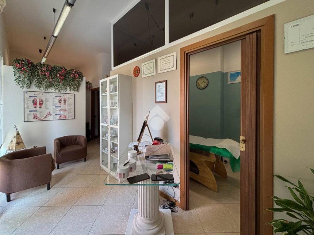 appartamento in vendita a Mezzago in zona Cascina Orobona