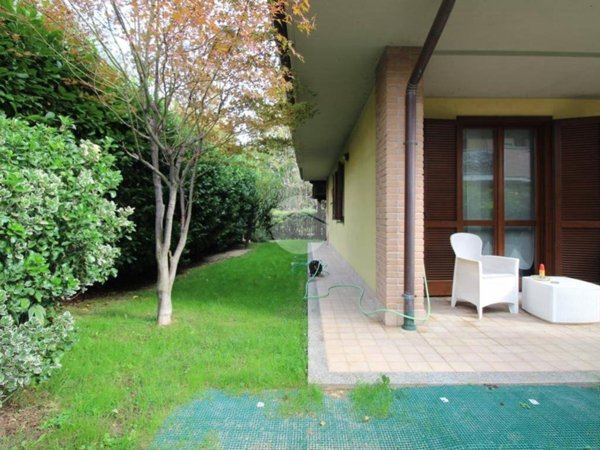 casa indipendente in vendita a Mezzago in zona Cascina Orobona