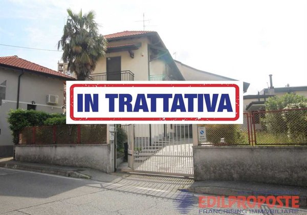 casa indipendente in vendita a Misinto