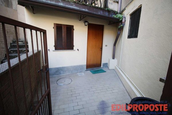 appartamento in vendita a Misinto