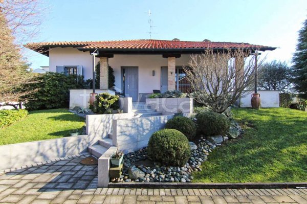 casa indipendente in vendita a Misinto