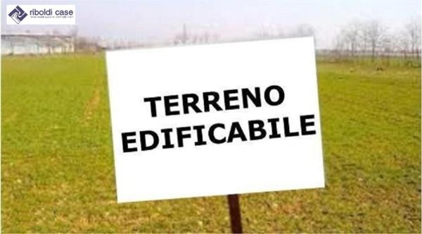 terreno edificabile in vendita a Misinto