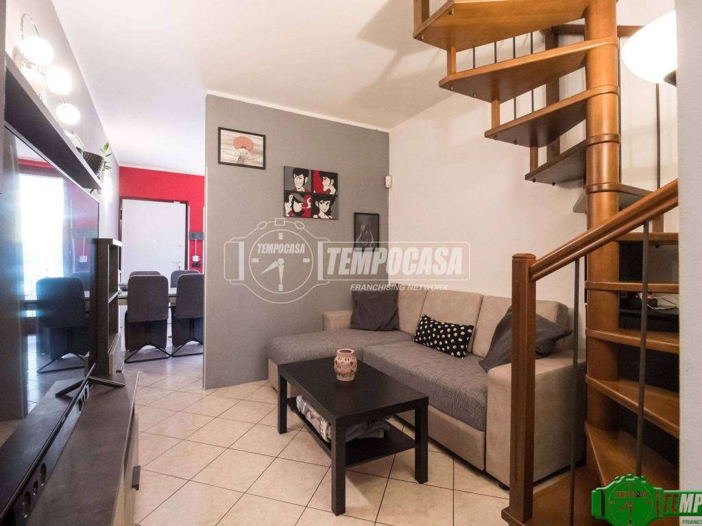 appartamento in vendita a Misinto