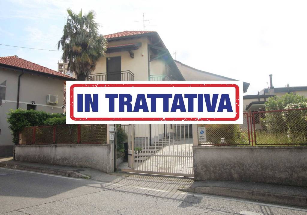 casa indipendente in vendita a Misinto in zona Cascina Nuova