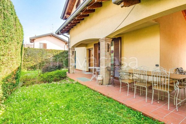 casa indipendente in vendita a Misinto