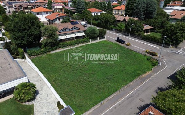 terreno edificabile in vendita a Misinto