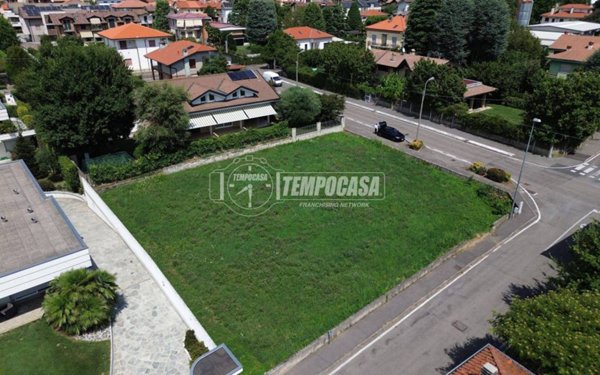 terreno edificabile in vendita a Misinto