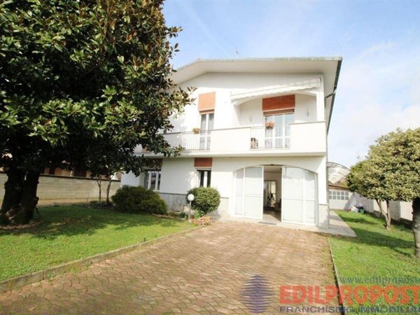casa indipendente in vendita a Misinto