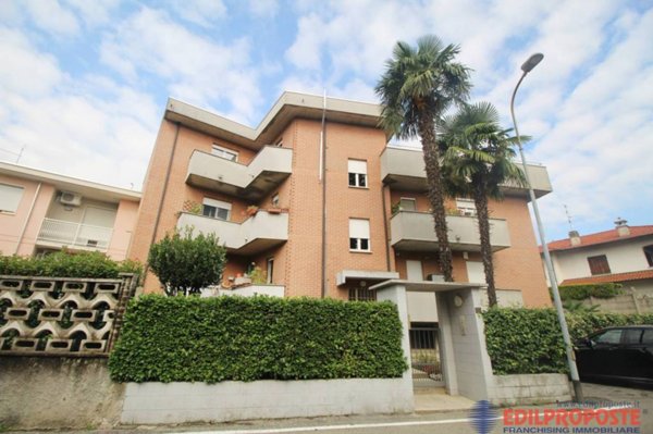 appartamento in vendita a Misinto