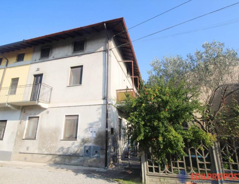 appartamento in vendita a Misinto